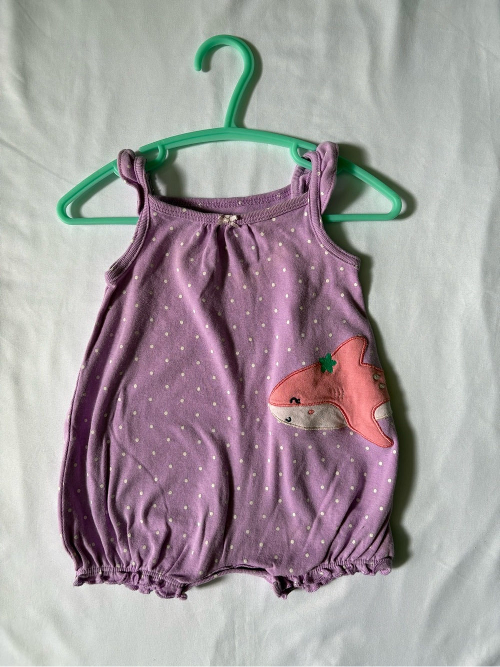 🌸 Baby girl Purple Polka Dot Baby Romper with Shark Applique